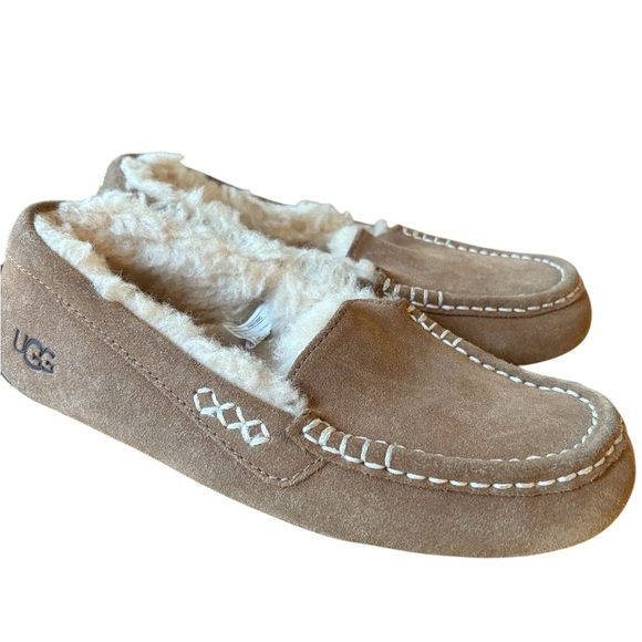 UGG Woman’s  Tan Moccasin Slippers - Picture 2 of 7